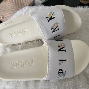 New pink white flip flop with tag
